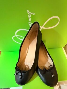 Sam Edelman Black Leather Ballet Flats with Bow Accent